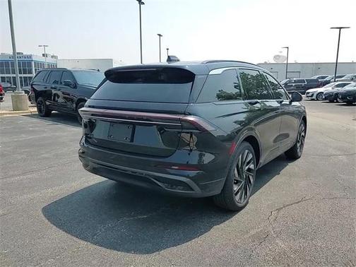 2024 Lincoln Nautilus Black Label