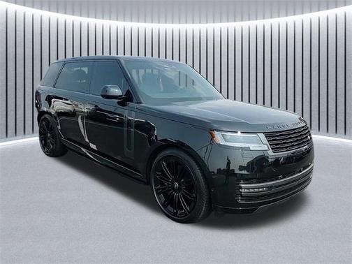 2025 Land Rover Range Rover P530 SE 7 Seat