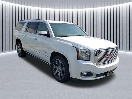 2017 GMC Yukon XL Denali