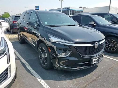 2022 Buick Enclave Essence