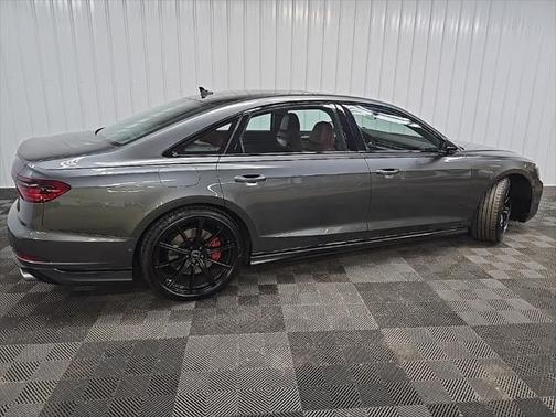 2024 Audi S8 TFSI quattro Tiptronic