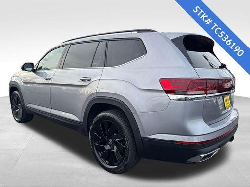 2026 Volkswagen Atlas 2.0T SE w/Technology 4MOTION