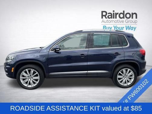 Night Blue 2015 Volkswagen Tiguan 4MOTION Auto SE w/Appearance