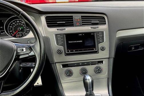 2016 Volkswagen Golf TSI S 4-Door
