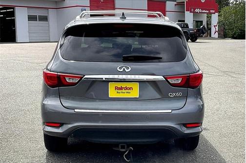 2017 INFINITI QX60 Base