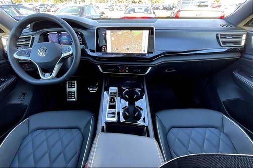 2026 Volkswagen Atlas Cross Sport 2.0T SEL Premium