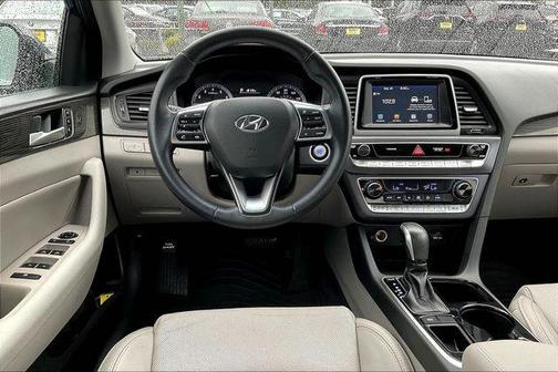 2018 Hyundai SONATA Limited