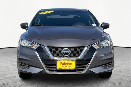 2021 Nissan Versa 1.6 SV