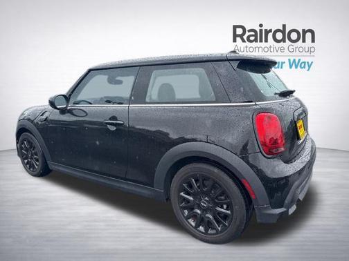 Midnight Black Metallic 2022 MINI Hardtop Cooper