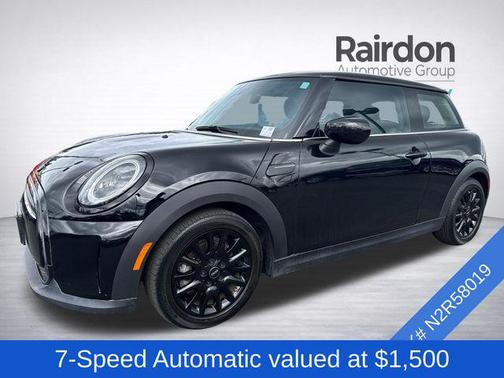 Midnight Black Metallic 2022 MINI Hardtop Cooper