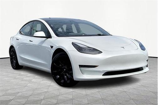 2021 Tesla Model 3 Standard Range Plus