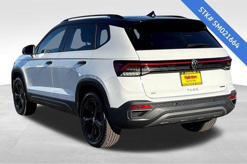 2025 Volkswagen Taos 1.5T SE Black