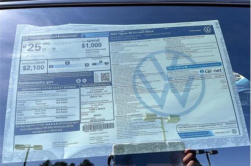 2025 Volkswagen Tiguan 2.0T SE R-Line Black 4MOTION