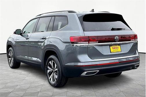 2025 Volkswagen Atlas 2.0T SE