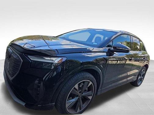 2022 Audi e-tron Premium