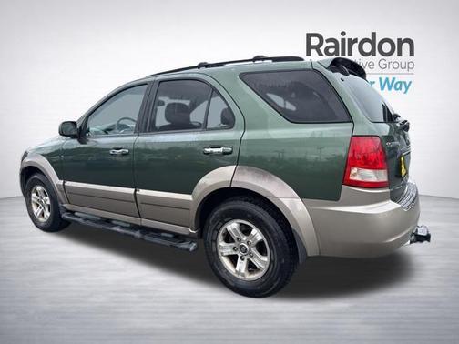 2005 Kia Sorento LX