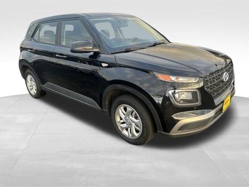 2021 Hyundai VENUE SE