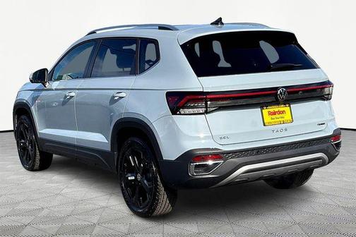 2025 Volkswagen Taos 1.5T SEL