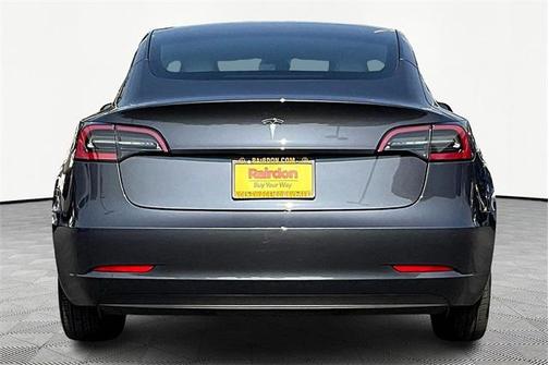 2023 Tesla Model 3 Standard Range