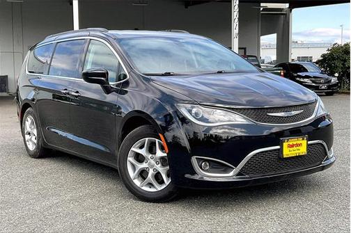 2018 Chrysler Pacifica Touring Plus