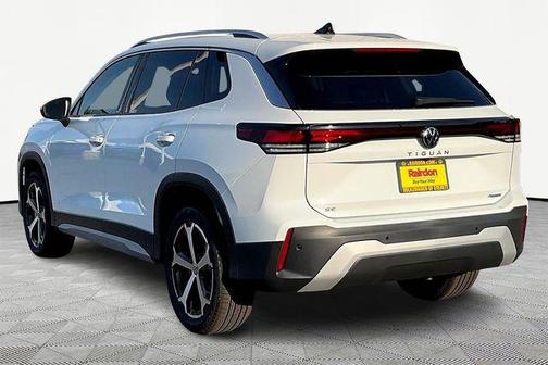 2025 Volkswagen Tiguan 2.0T SE 4MOTION