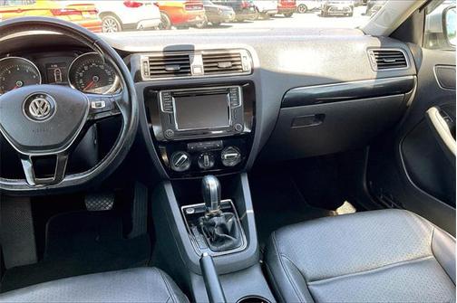 2016 Volkswagen Jetta 1.8T SEL