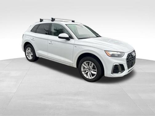 2023 Audi Q5 45 S line Premium