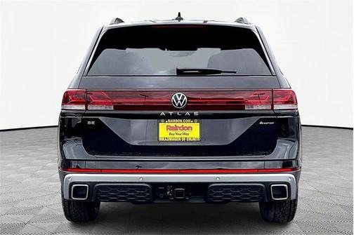 2025 Volkswagen Atlas 2.0T Peak Edition
