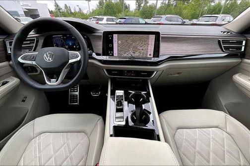 2025 Volkswagen Atlas 2.0T SEL Premium R-Line 4MOTION