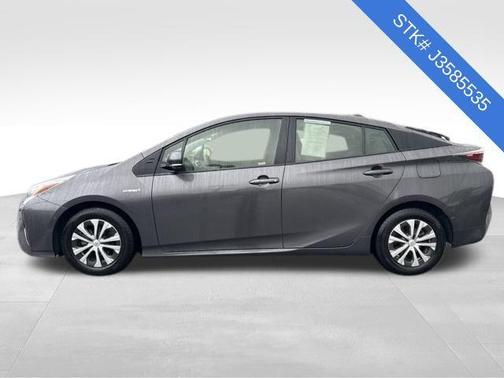 2018 Toyota Prius Two