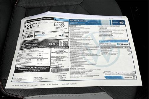 2025 Volkswagen Atlas 2.0T Peak Edition