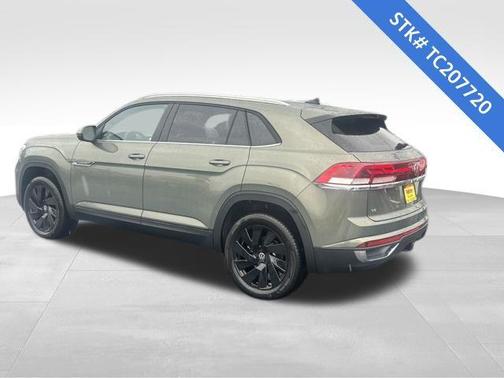 2026 Volkswagen Atlas Cross Sport 2.0T SE w/Technology 4MOTION