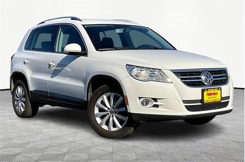 2011 Volkswagen Tiguan SE