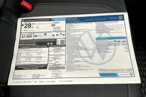 2025 Volkswagen Taos 1.5T SE