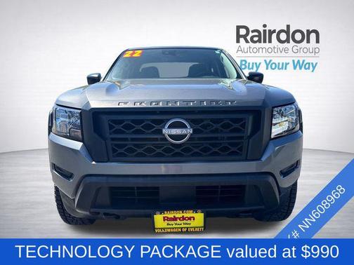 Gun Metallic 2022 Nissan Frontier S