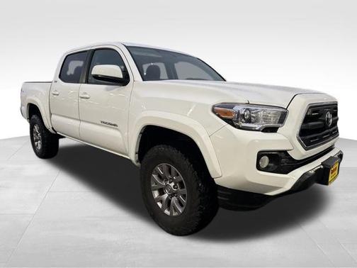 2016 Toyota Tacoma SR5