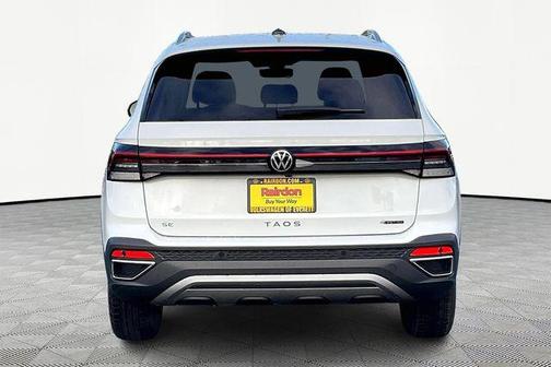 2025 Volkswagen Taos 1.5T SE