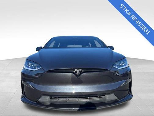 2024 Tesla Model X Long Range