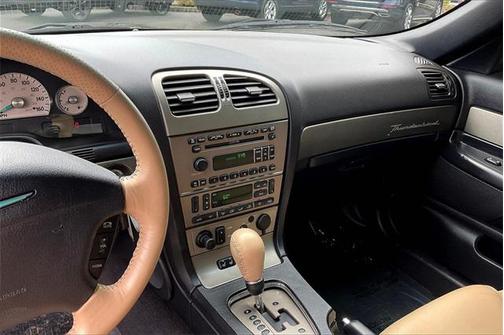2005 Ford Thunderbird Base