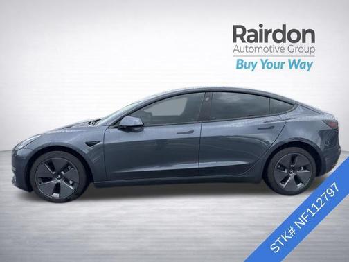 2022 Tesla Model 3 Long Range