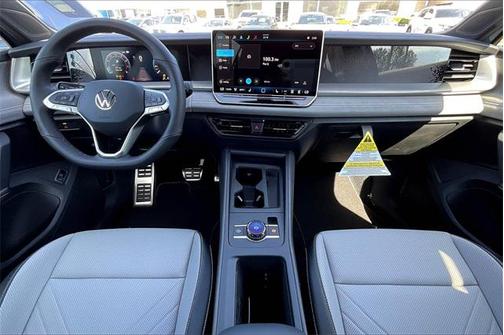 2025 Volkswagen Tiguan 2.0T SE R-Line Black 4MOTION