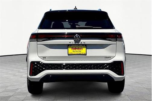 2025 Volkswagen Tiguan 2.0T SE R-Line Black 4MOTION