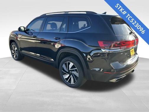 2026 Volkswagen Atlas 2.0T SE w/Technology 4MOTION