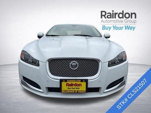 Polaris White 2012 Jaguar XF Portfolio