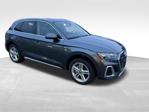2024 Audi Q5 e 55 S line Premium Plus