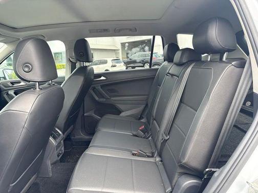 White Silver 2019 Volkswagen Tiguan 2.0T SEL