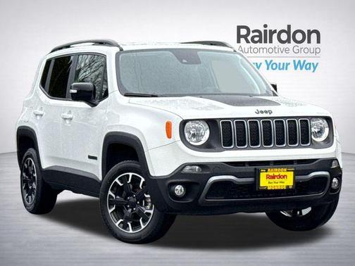 Alpine White Clearcoat 2023 Jeep Renegade Upland