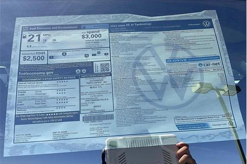 2025 Volkswagen Atlas 2.0T SE w/Technology 4MOTION
