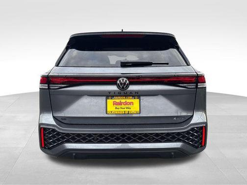 2026 Volkswagen Tiguan 2.0T SE R-Line Black 4MOTION