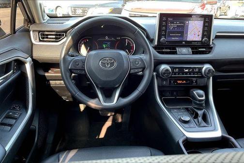 2020 Toyota RAV4 Limited